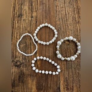 Pearl Beaded Bracelet Set - White Faux Pearls